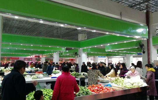 長(zhǎng)沙18個(gè)菜市場(chǎng)“美顏”逆襲 煙火氣升級(jí)，農(nóng)副產(chǎn)品銷售煥新機(jī)